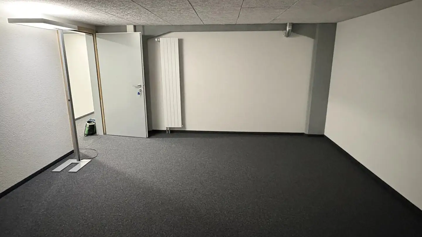 Shop for rent - Route Du Stand 11, 1880 Bex - Photo 3