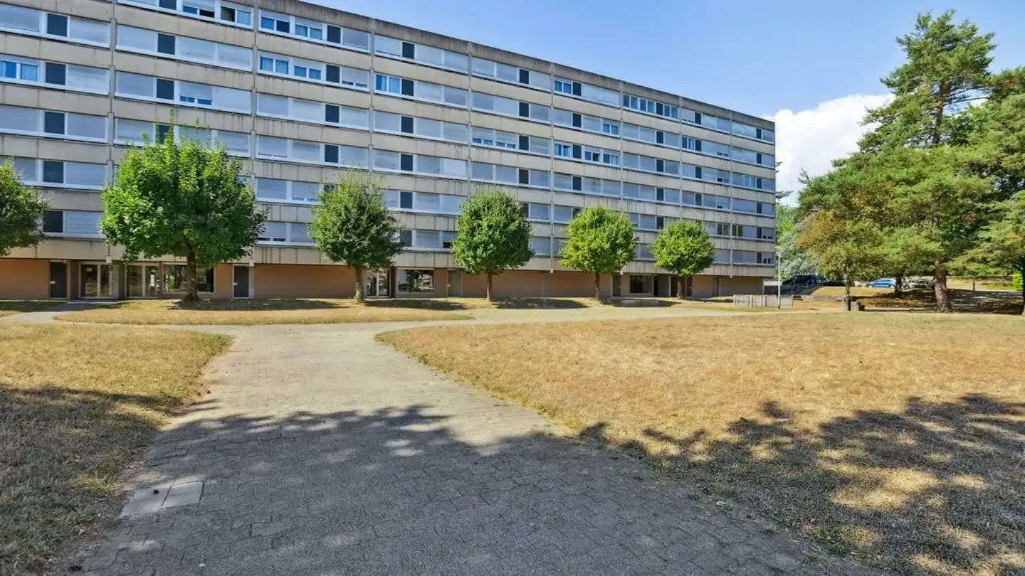 Underground parking space for rent - Rue Gilbert 30, 1217 Meyrin