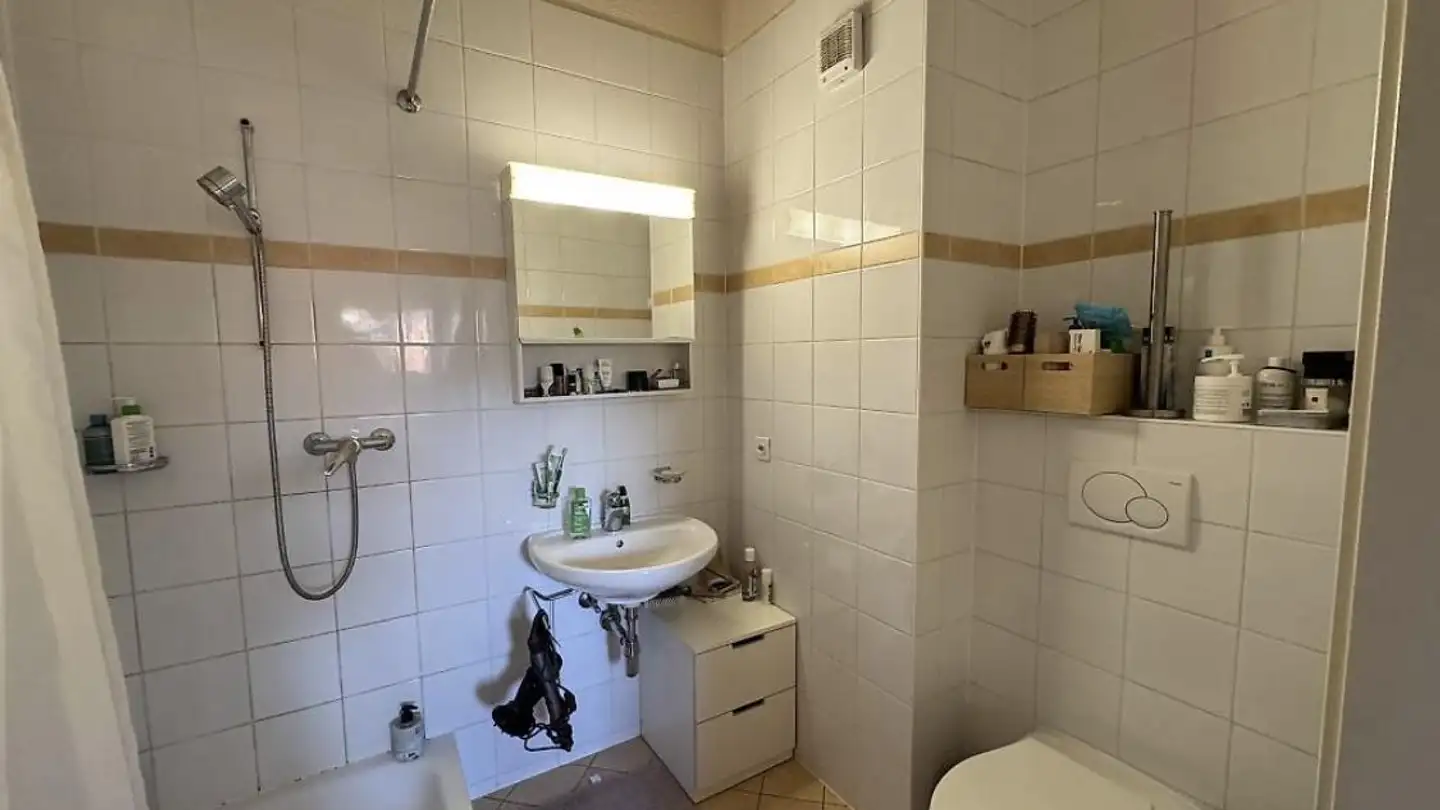 Apartment for rent - 1205 Genève - Photo 4