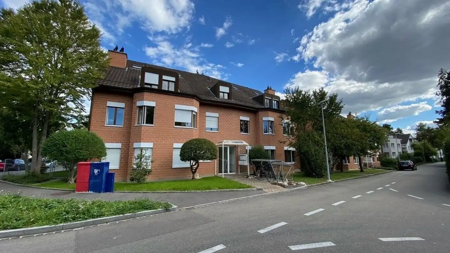 Appartement à louer - Im Esterli 5, 4125 Riehen