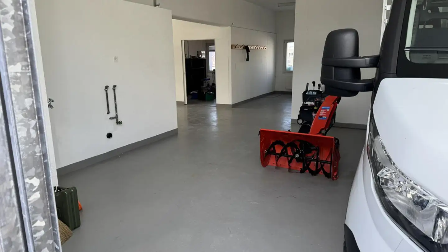 Commercial for rent - Sonnenbüel 1, 8733 Eschenbach SG