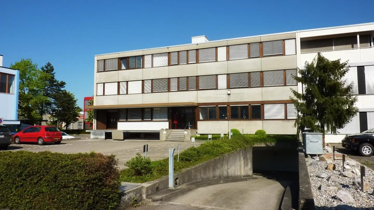 Parcheggio sotterraneo in affitto - Grabenackerstrasse 11, 4142 Münchenstein