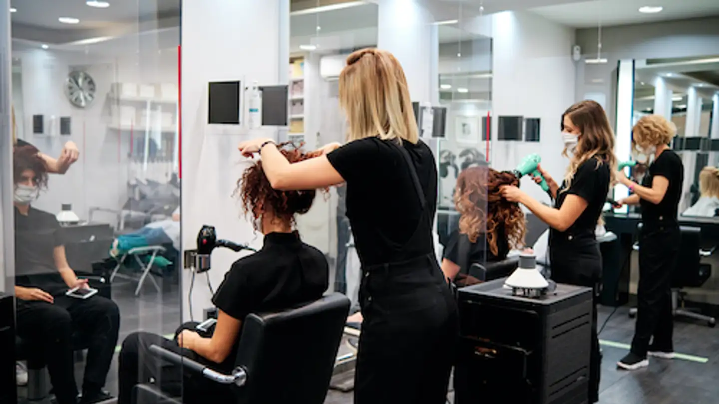 Hairdresser for rent - 1202 Genève