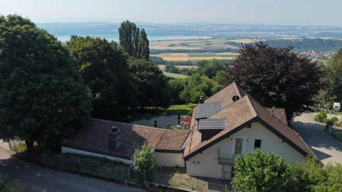 Villa for sale - Route De Villars-Burquin, 1423 Romairon