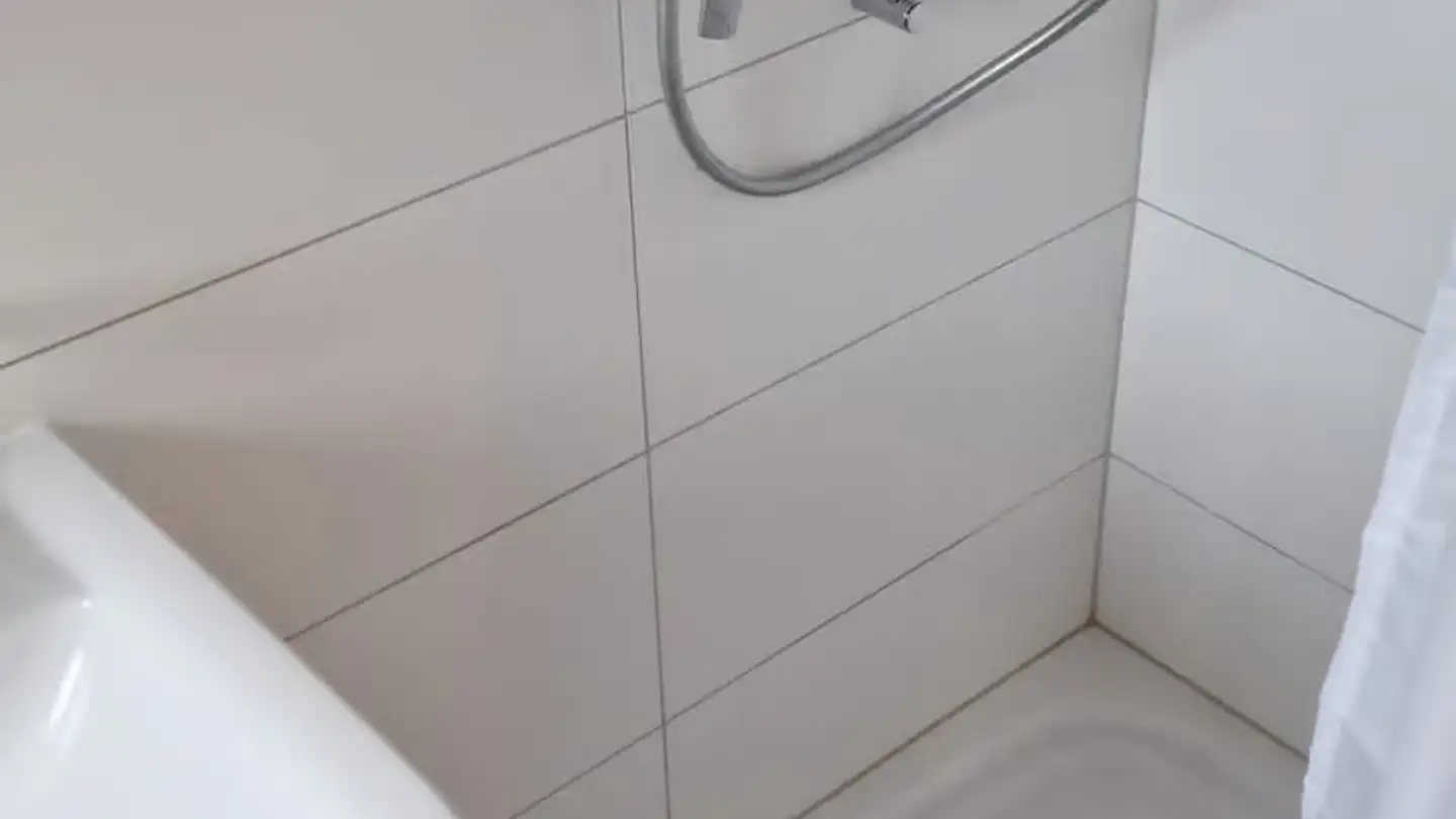Appartement à louer - 3184 Wünnewil - Photo 4