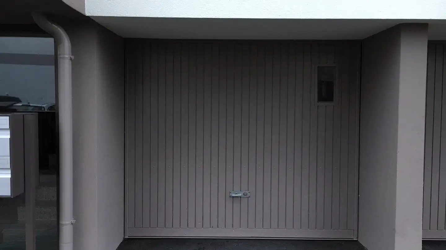 Single garage for rent - Alte Landstrasse 121c, 8800 Thalwil - Photo 2