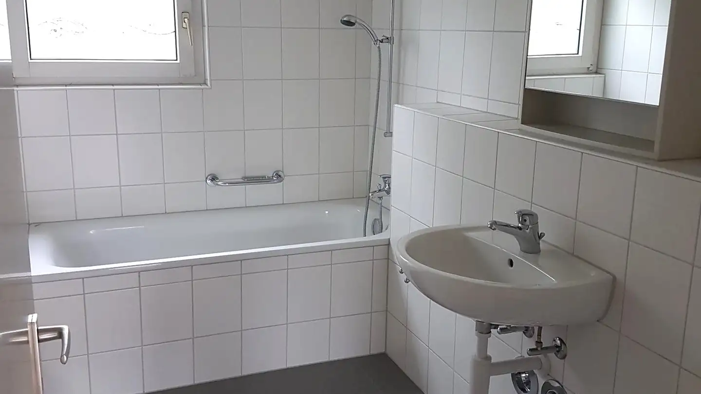 Apartment for rent - Gislifluhstrasse 3, 5032 Aarau Rohr - Photo 4