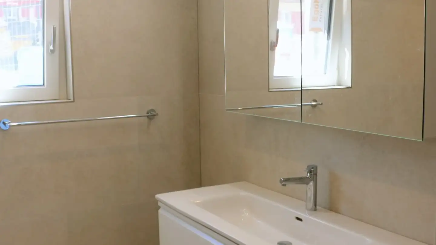 Appartement à louer - Central 6, 4226 Breitenbach - Photo 3