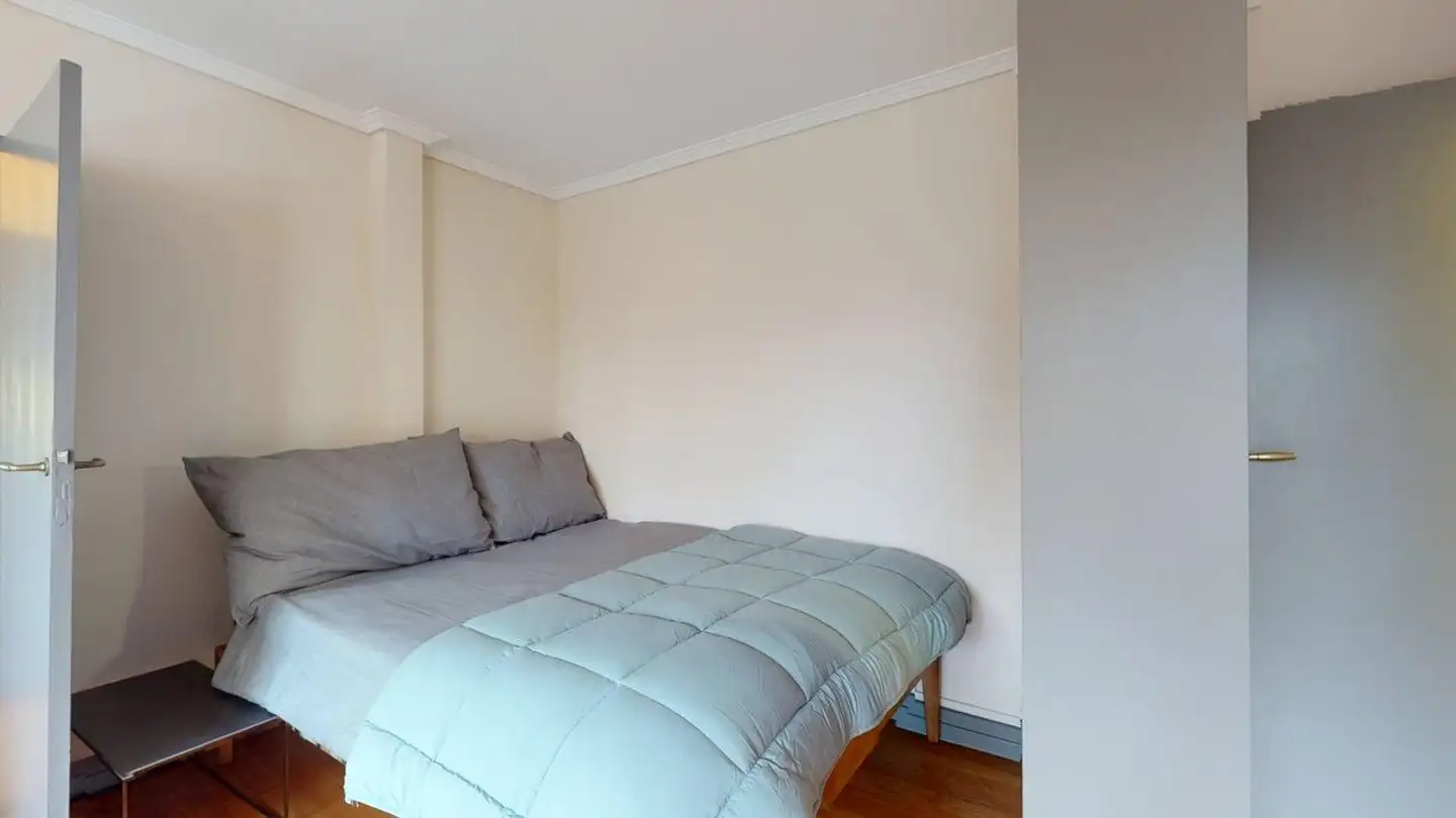 Apartment for rent - Rue Saint-Laurent 2, 1207 Genève - Photo 3