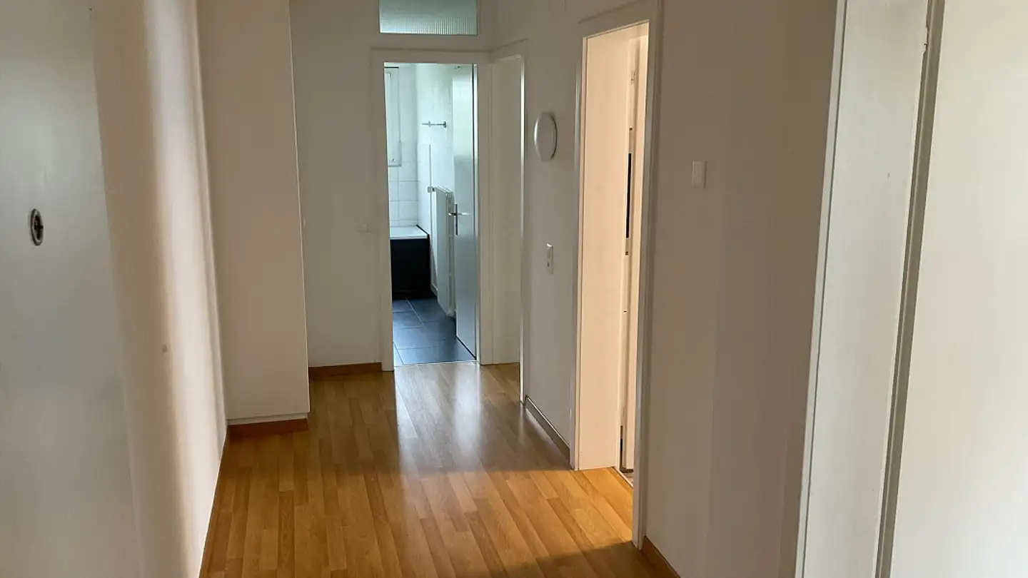 Wohnung mieten - Grabenweg 1, 6037 Root