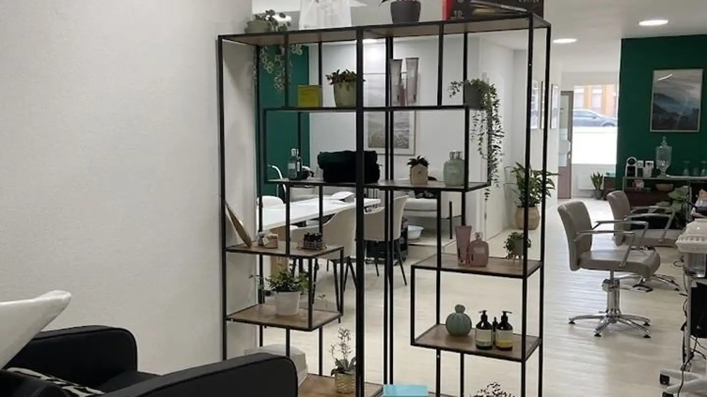 Shop for rent - Rorschacher Strasse 240, 9016 St. Gallen - Photo 2