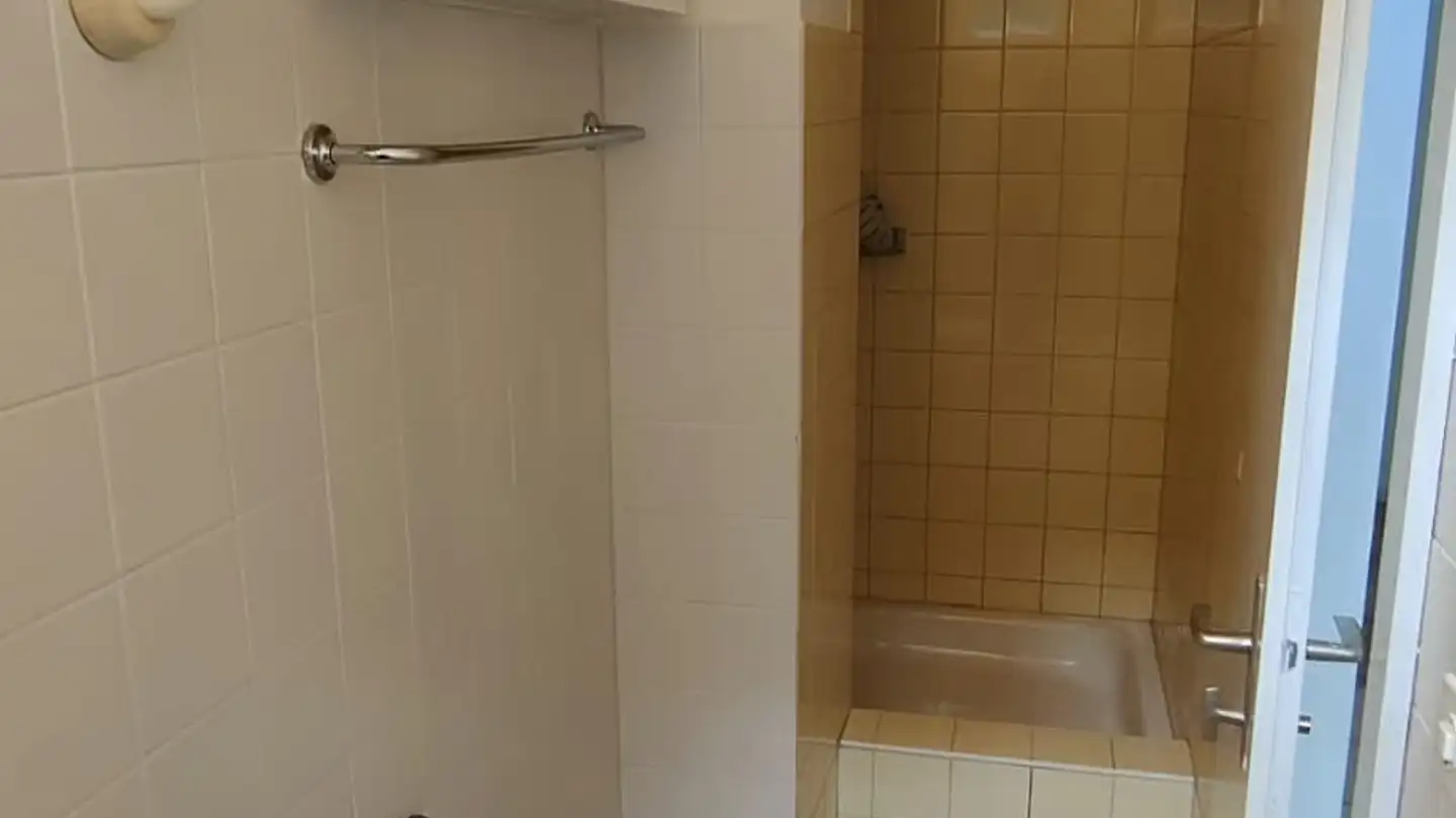 Apartment for rent - 8753 Mollis - Photo 3