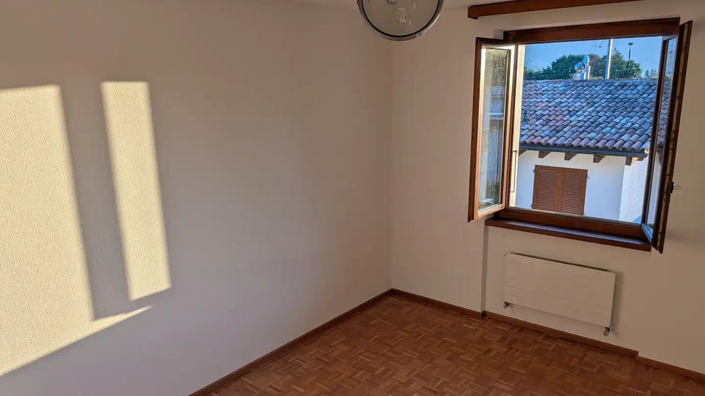 Wohnung mieten - Via Pedevilla 27c, 6512 Giubiasco - Foto 4