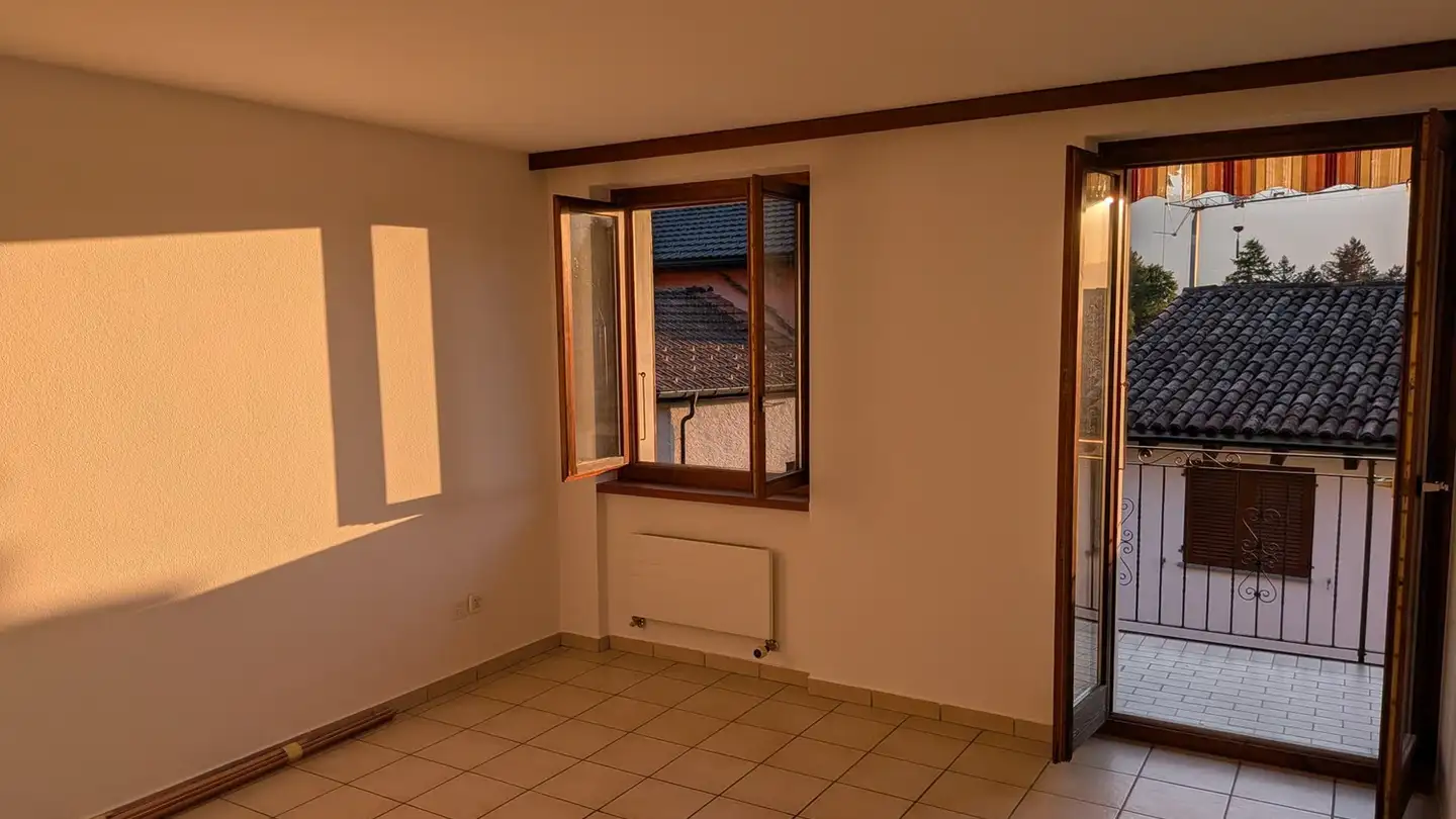 Wohnung mieten - Via Pedevilla 27c, 6512 Giubiasco - Foto 2