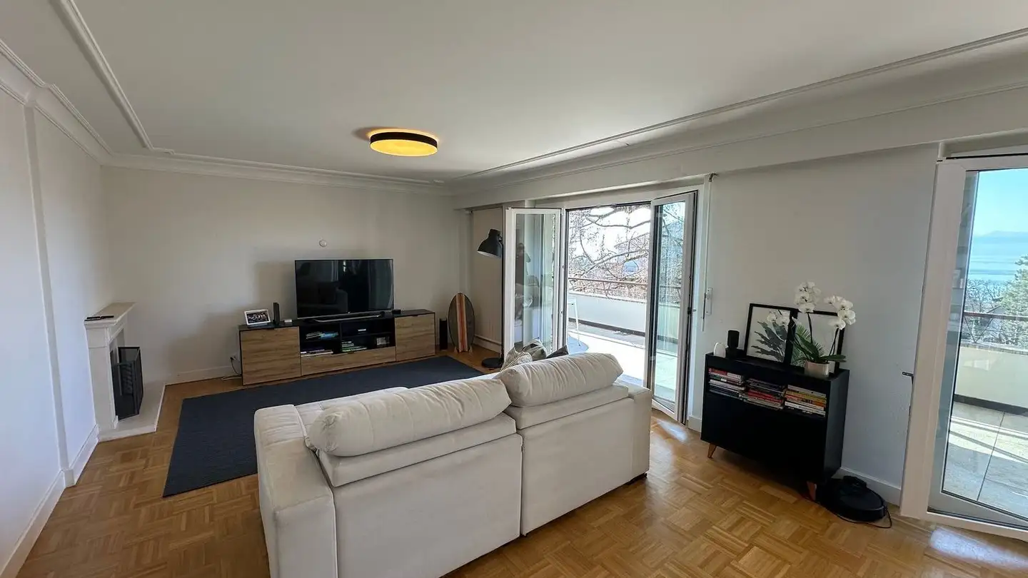 Appartement à louer - Avenue Charles Ferdinand Ramuz 96, 1009 Pully - Photo 2