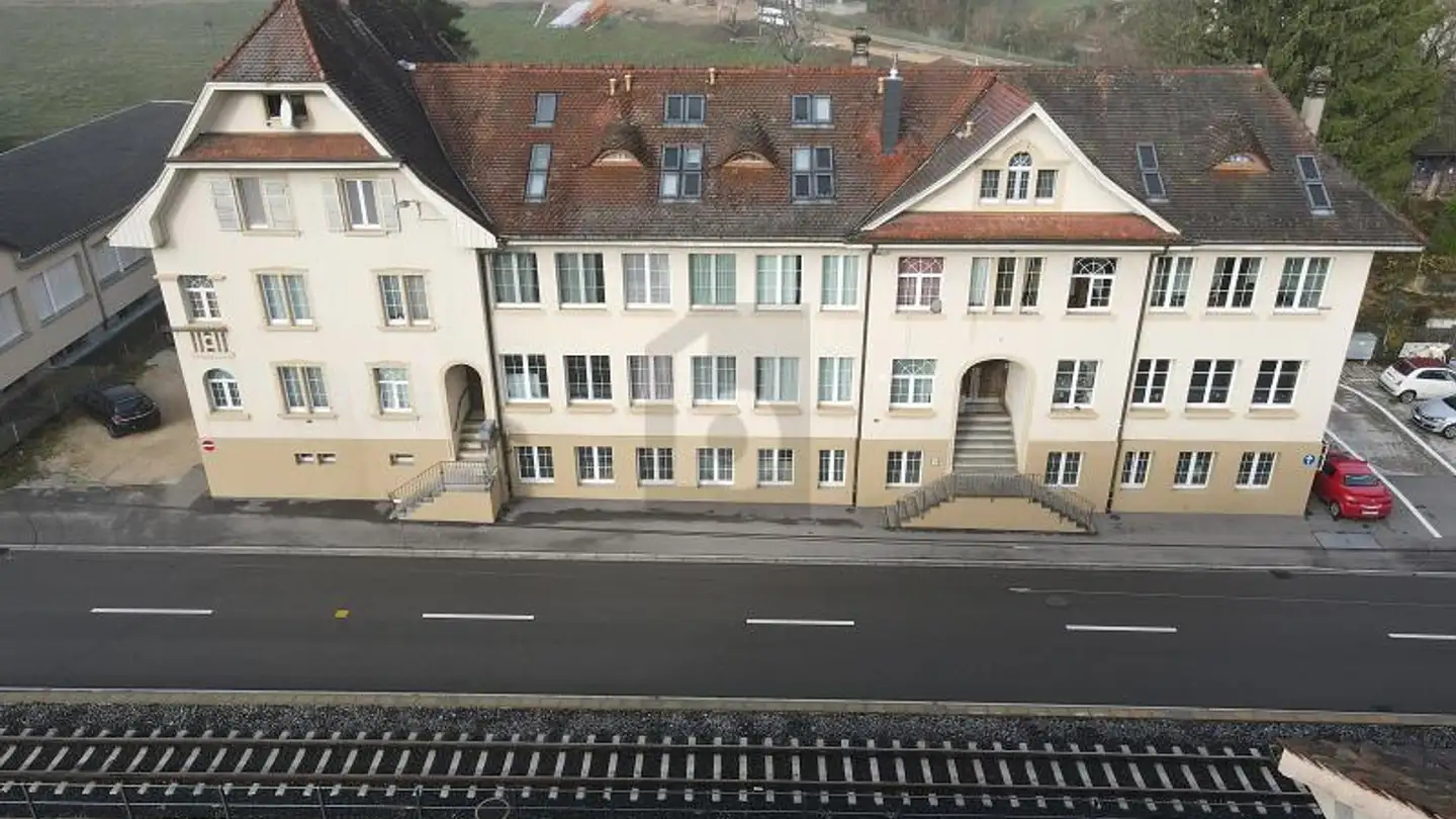 Residential building for sale - 4435 Niederdorf