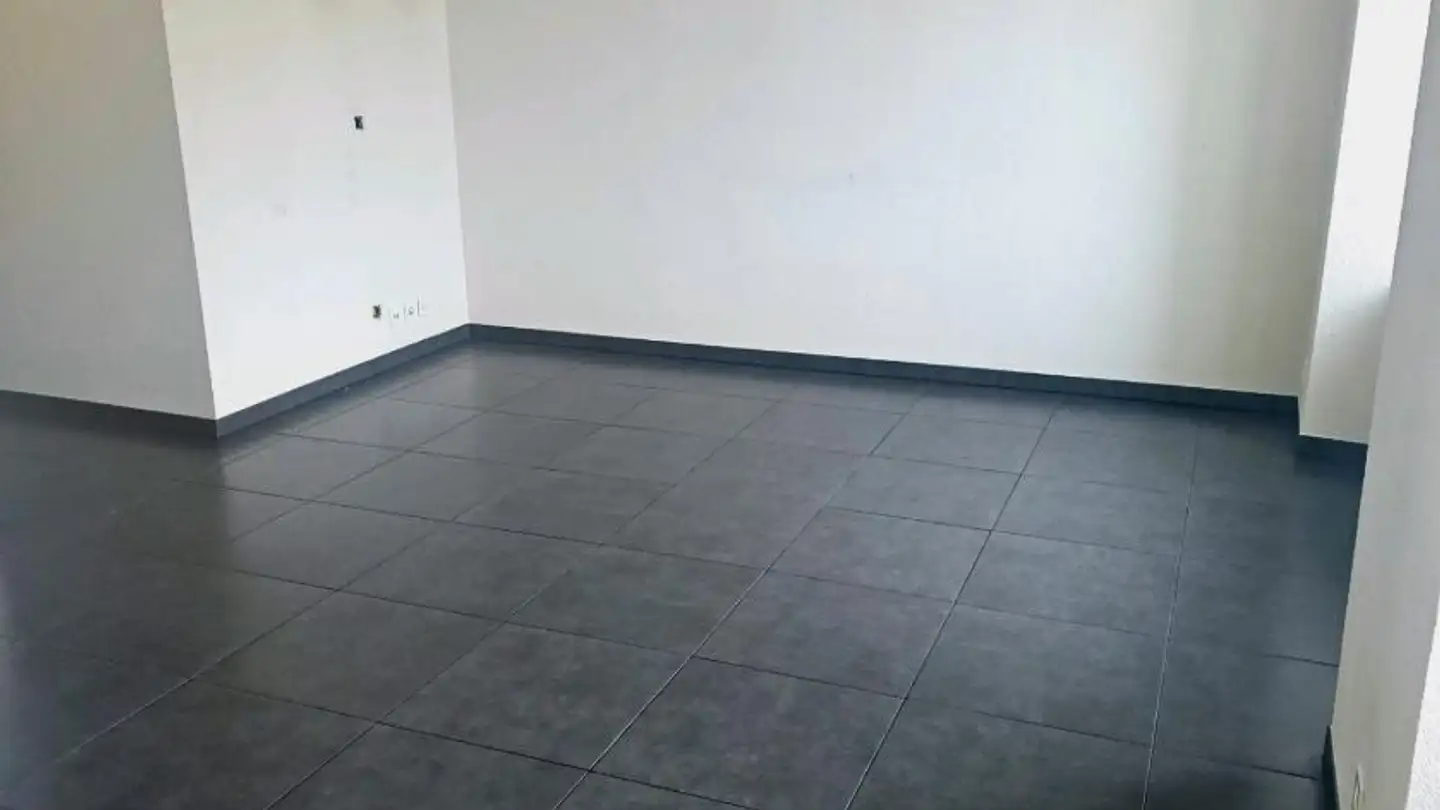 Apartment for sale - Rue Du Crêt, 2300 La Chaux-de-Fonds - Photo 2