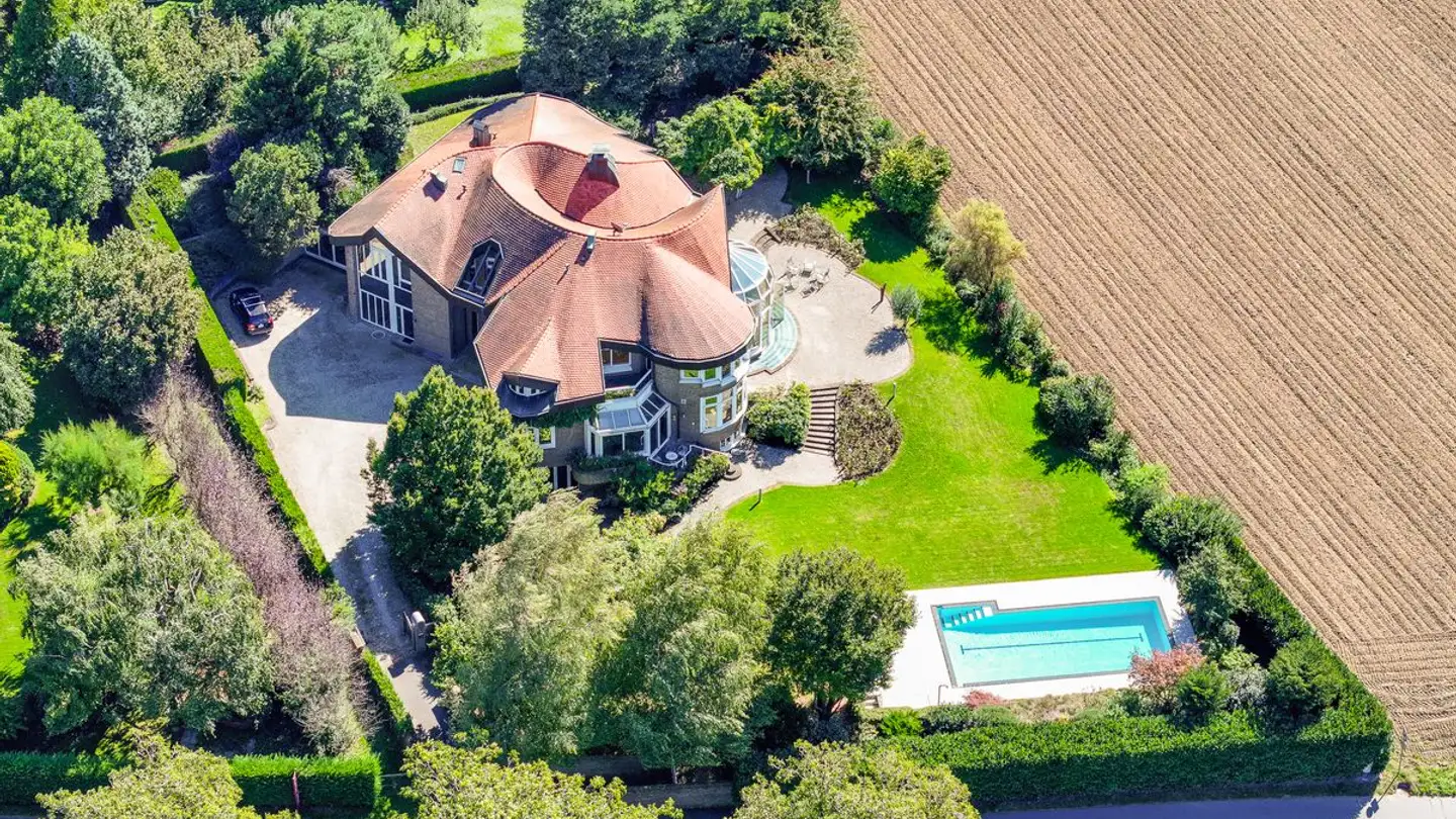 Single house for sale - 1036 Sullens