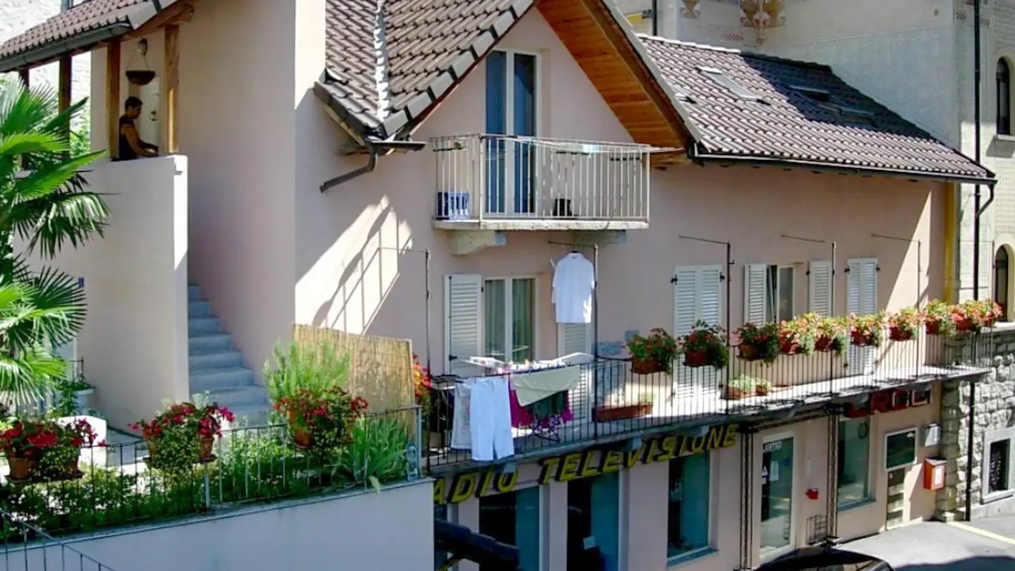 Edificio residenziale in vendita - Via San Gottardo 79, 6648 Minusio - Photo 3