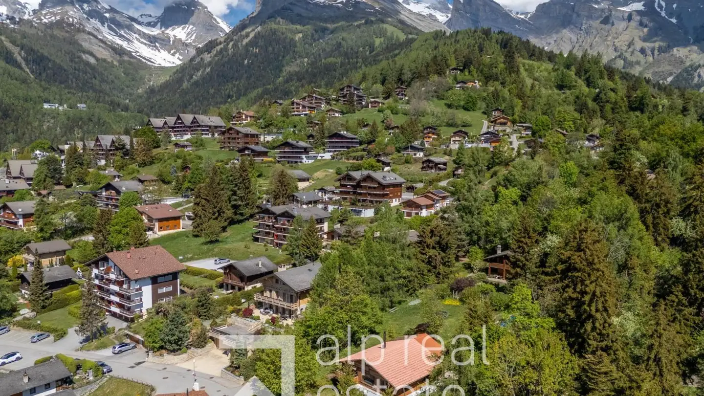 Constructible plot for sale - 1911 Ovronnaz