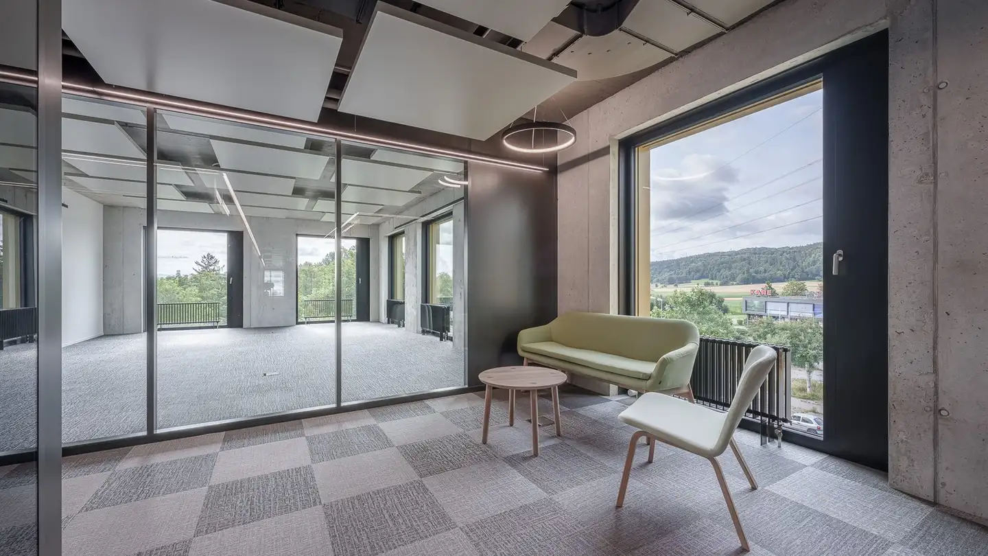 Bureau à louer - Zürichstrasse 98, 8600 Dübendorf - Photo 2