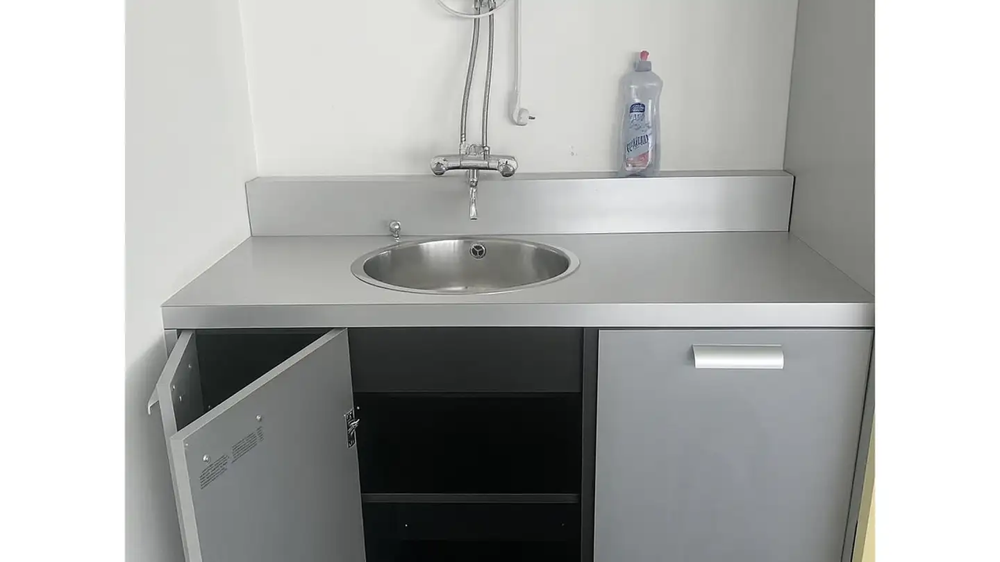 Office space for rent - Bruggacherstrasse 24, 8117 Fällanden - Photo 3