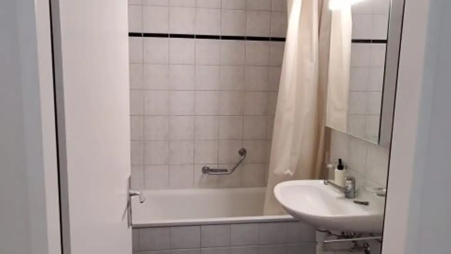 Appartement à louer - Avenue Du Général-Guisan 25, 1800 Vevey - Photo 3