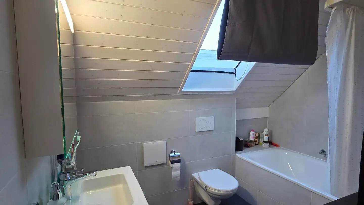 Apartment for rent - 1055 Froideville - Photo 2