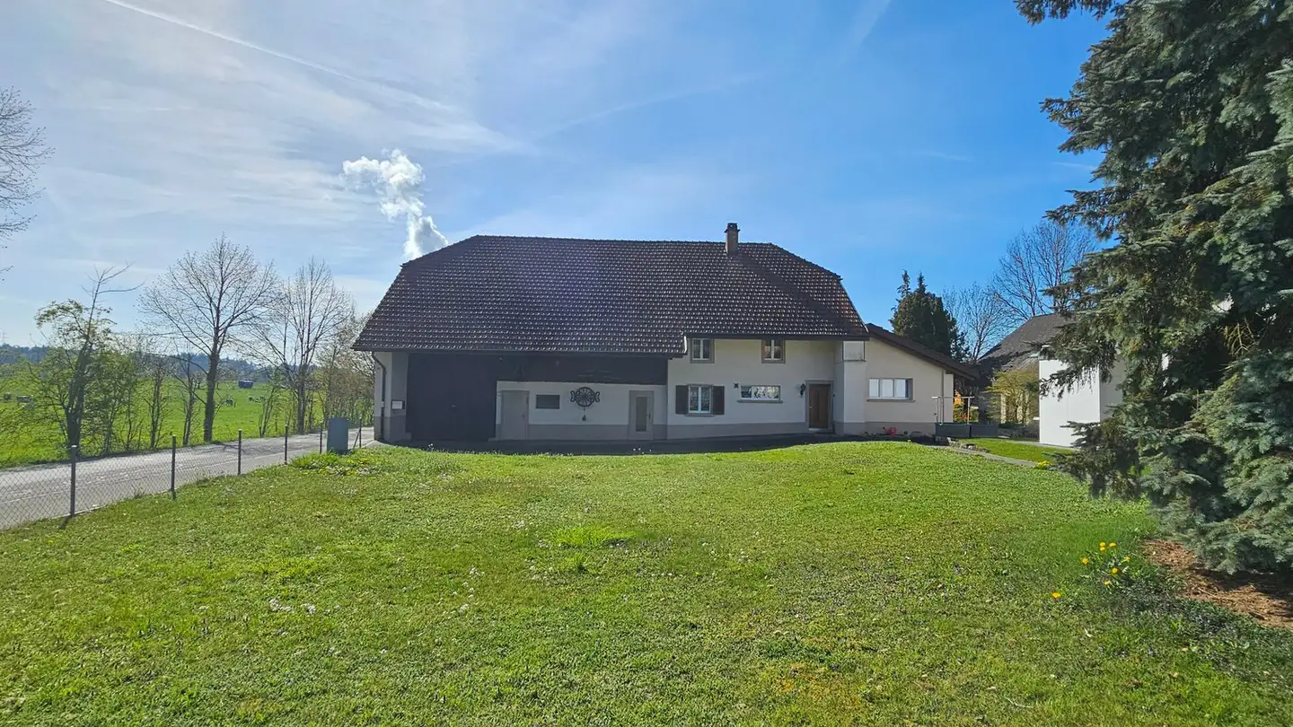 Casa singola in vendita - Bachstrasse 12, 4654 Lostorf