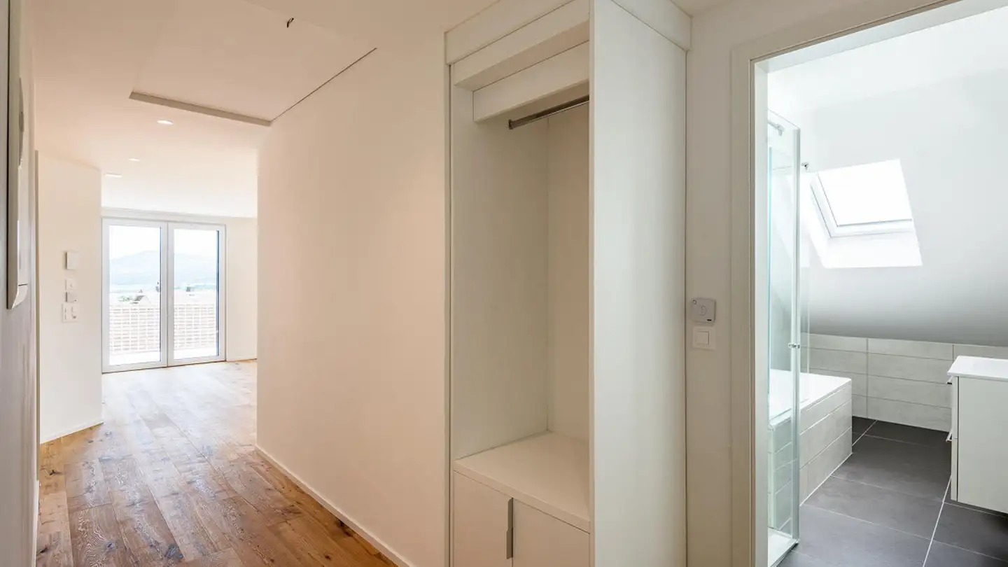 Apartment for rent - Tschuopisstrasse 23, 8852 Altendorf - Photo 2