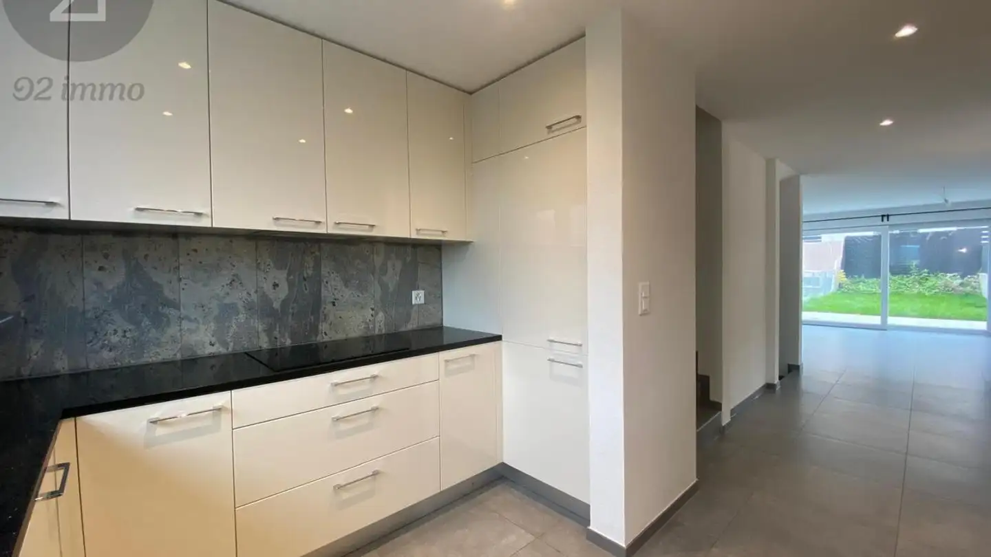 Maison en terrasse à louer - Impasse Du Broillet 4, 1680 Berlens - Photo 4