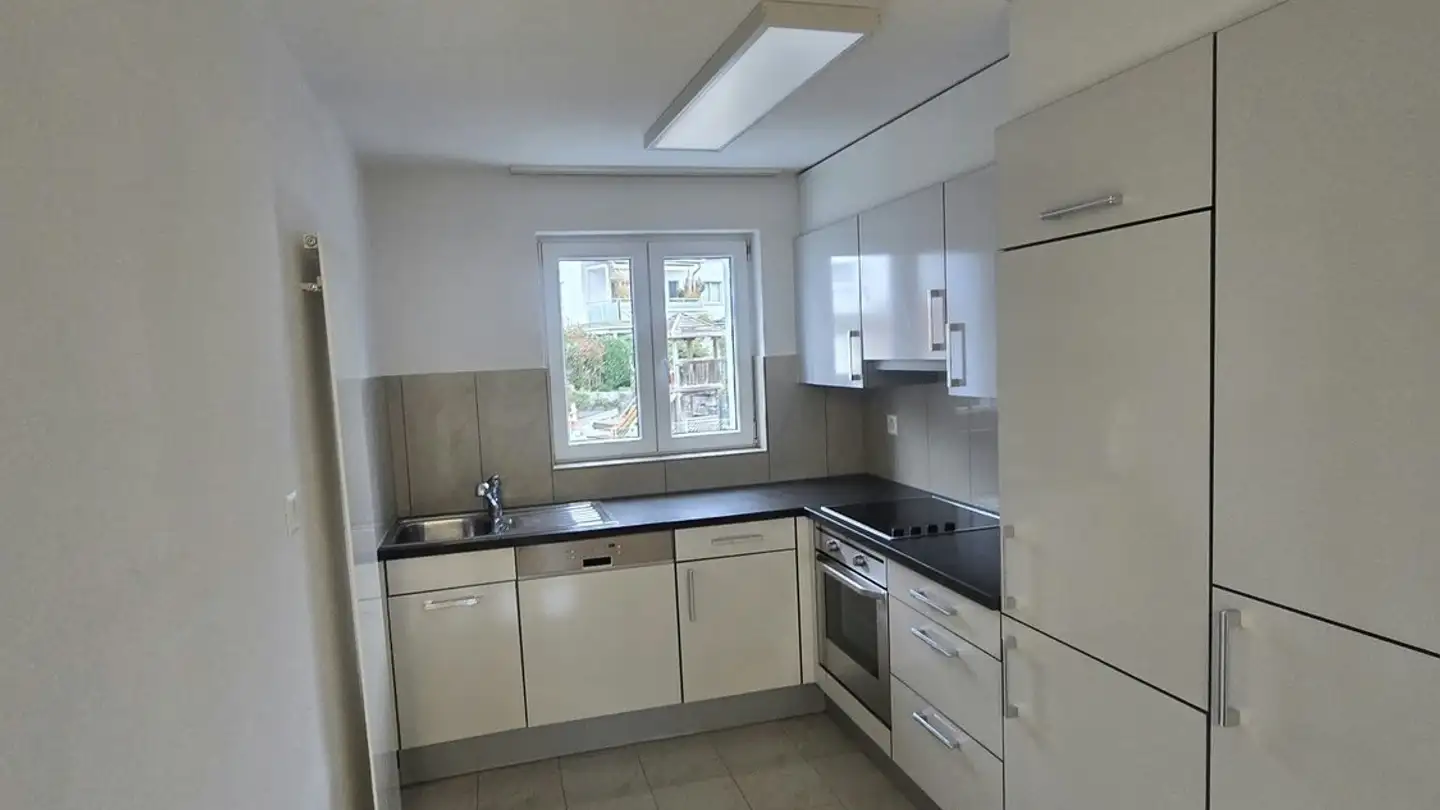 Appartamento in affitto - Blumenbergstrasse 9, 8633 Wolfhausen