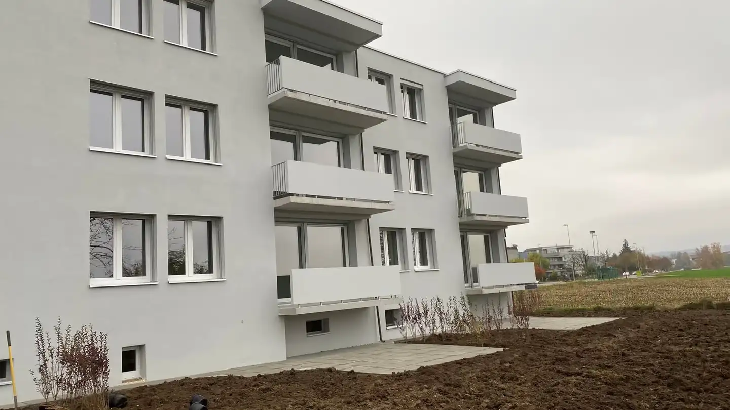 Appartement à louer - Schwerzenbachstrasse 40, 8117 Fällanden