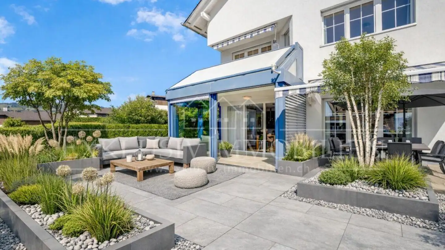 Maison jumelle à vendre - 8738 Uetliburg SG