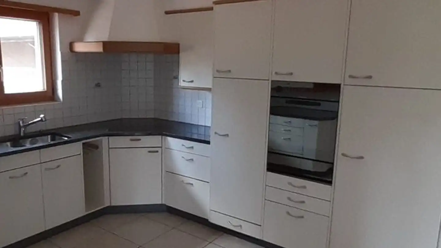 Apartment for rent - 3252 Worben - Photo 3