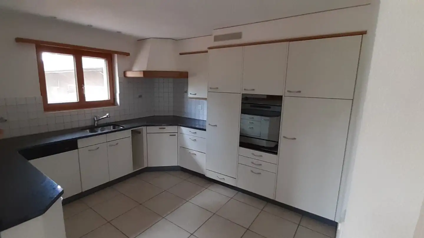 Apartment for rent - 3252 Worben - Photo 3