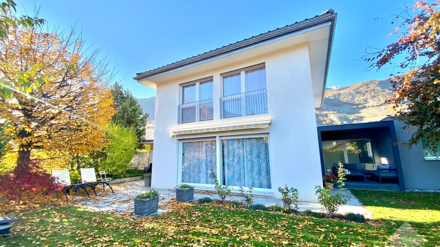 Villa in vendita - 1963 Vétroz