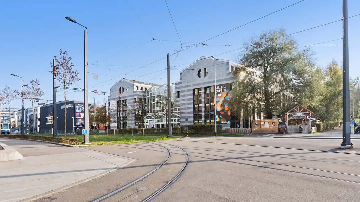 Bureau à louer - Zürichstrasse 137, 8600 Dübendorf