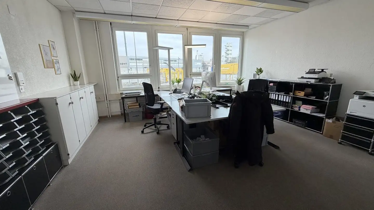 Bureau à louer - Muttenzerstrasse 109, 4133 Pratteln - Photo 2