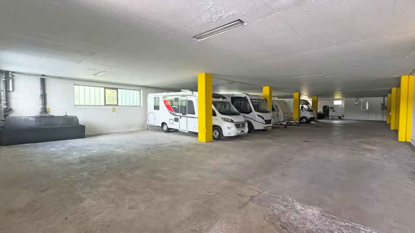 Place de parking souterraine à louer - Solistrasse 84, 8180 Bülach - Photo 2