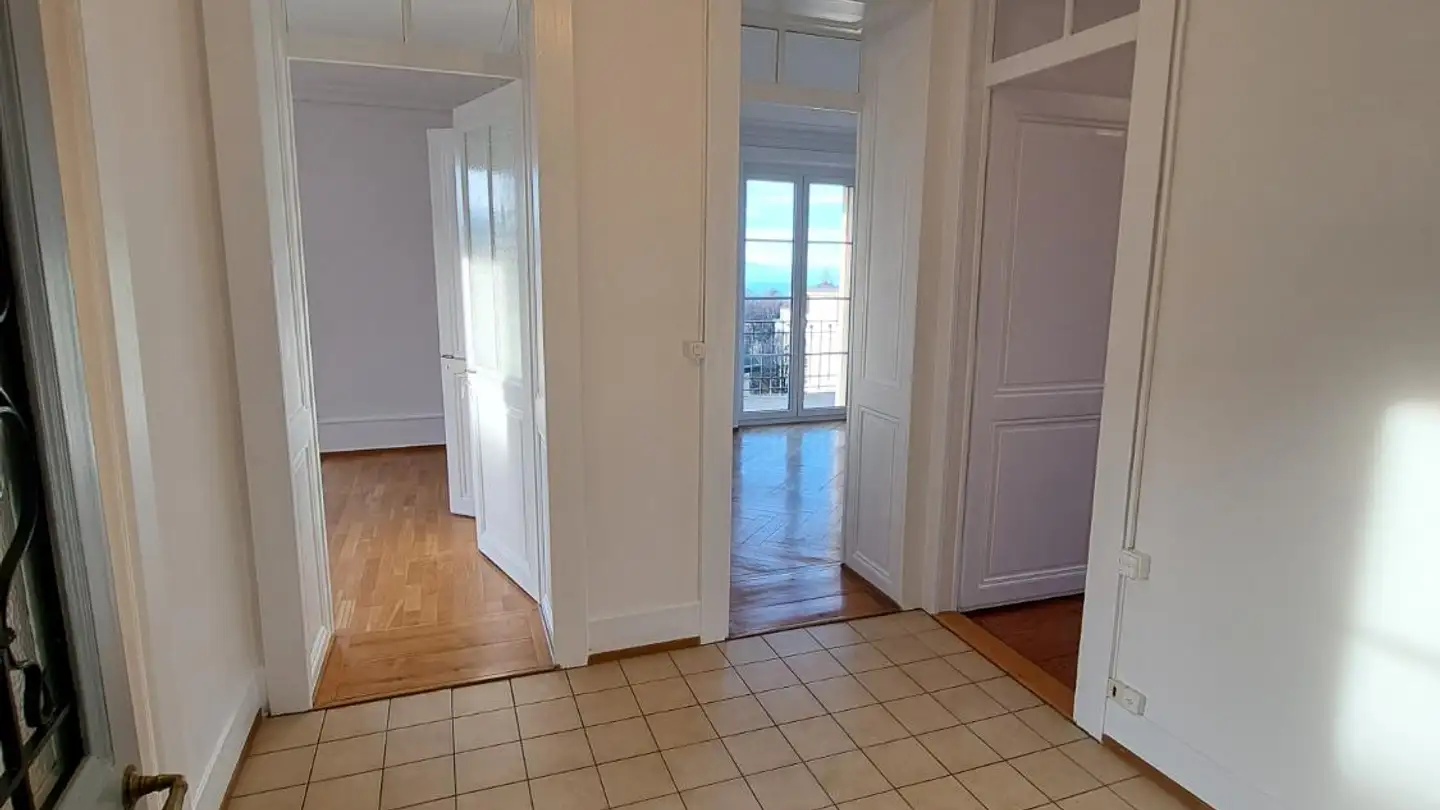 Wohnung mieten - Chemin Des Epinettes 18, 1007 Lausanne - Foto 2