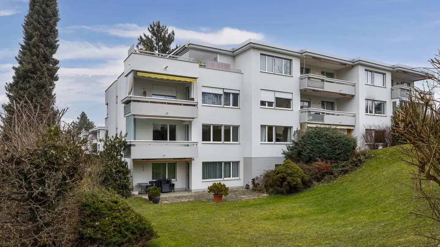 Appartement à louer - Grossplatzstrasse 7a, 8118 Pfaffhausen