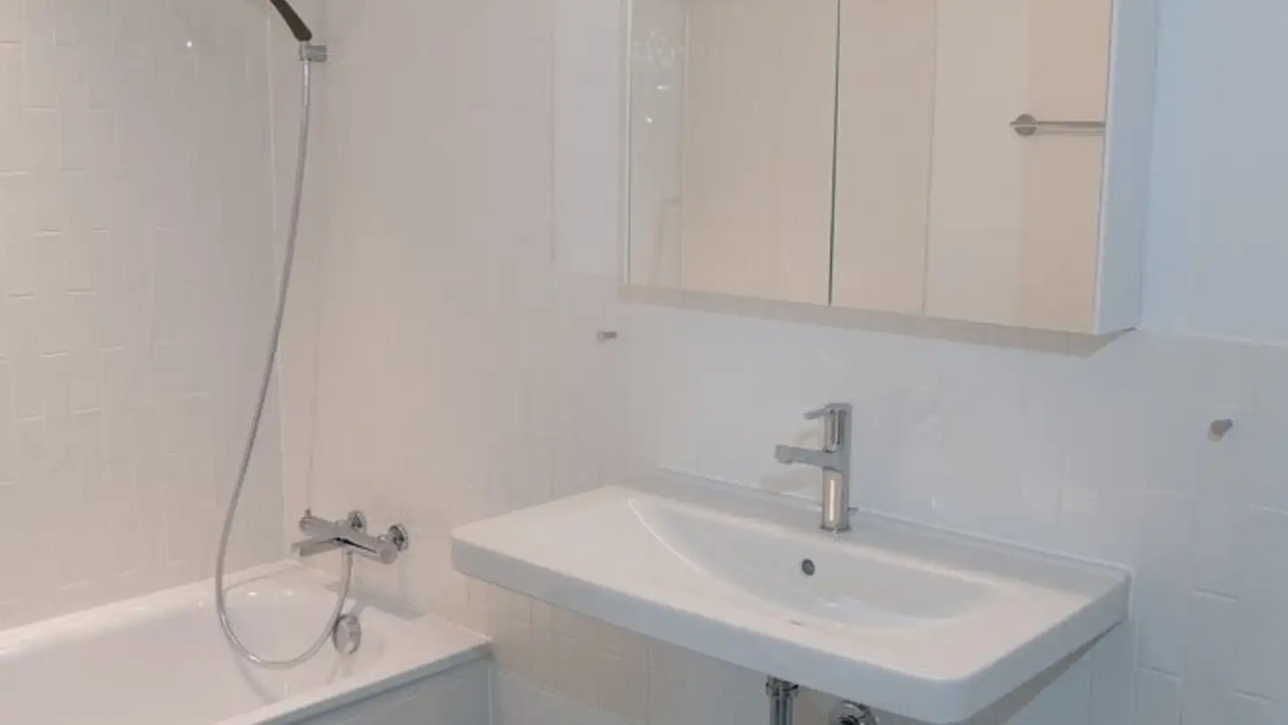 Apartment for rent - Sonnenhofstrasse 8, 8953 Dietikon - Photo 2