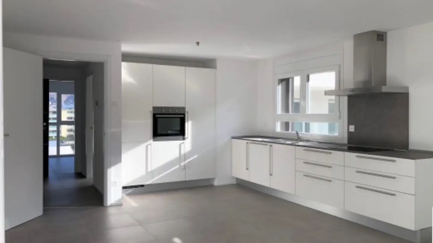 Apartment for rent - Viale Stazione, 6512 Giubiasco