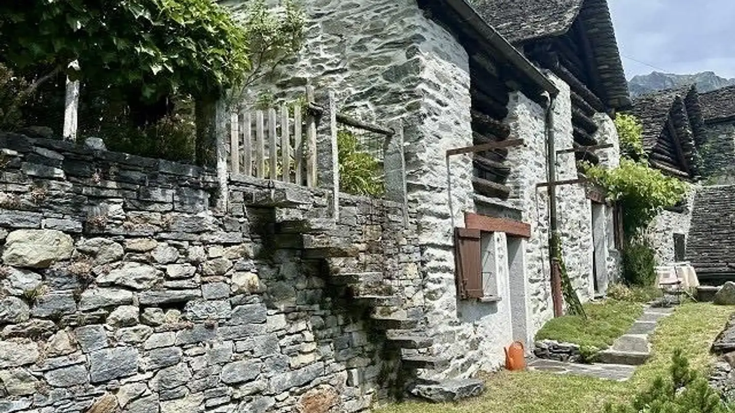 Maison à vendre - 6692 Brontallo