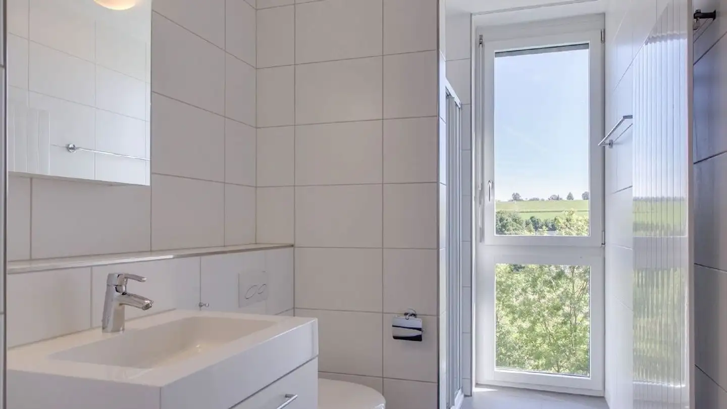 Appartement à louer - Zürichstrasse 73a, 8134 Adliswil - Photo 4