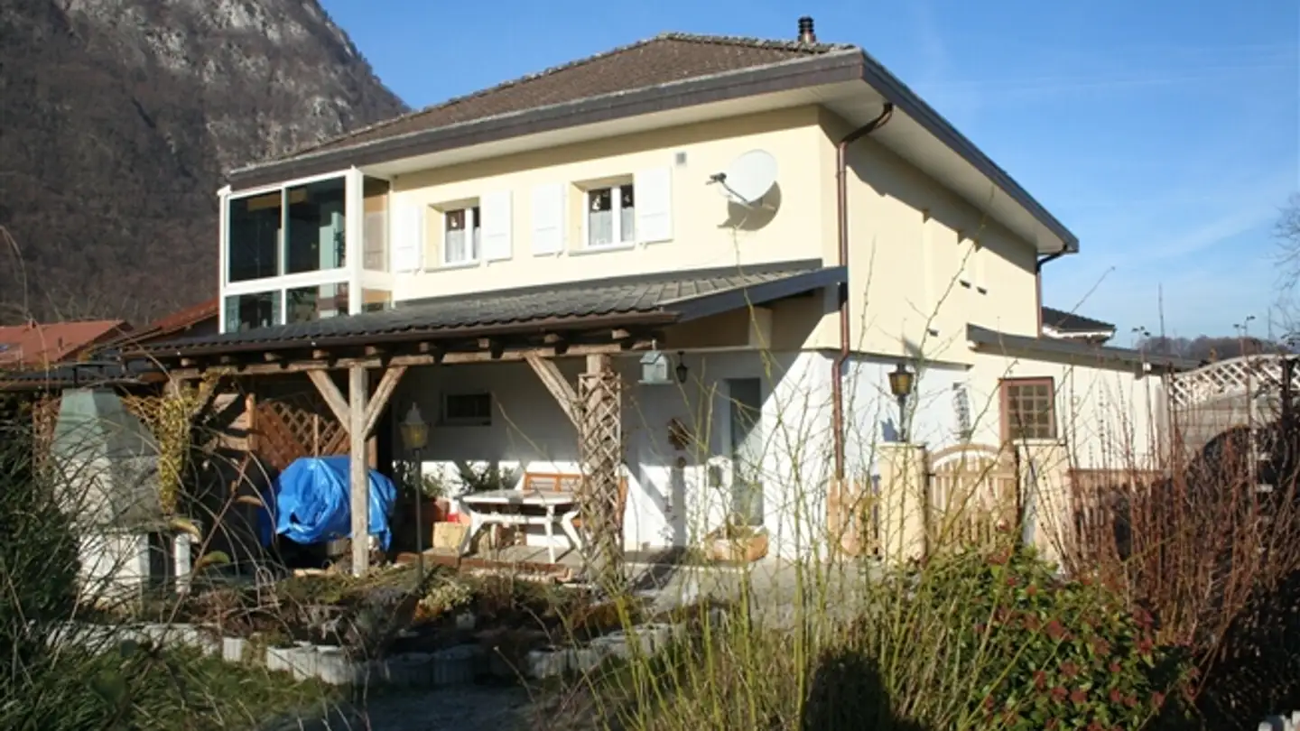 Single house for sale - Sous Les Batailles 4, 1897 Les Evouettes - Photo 3