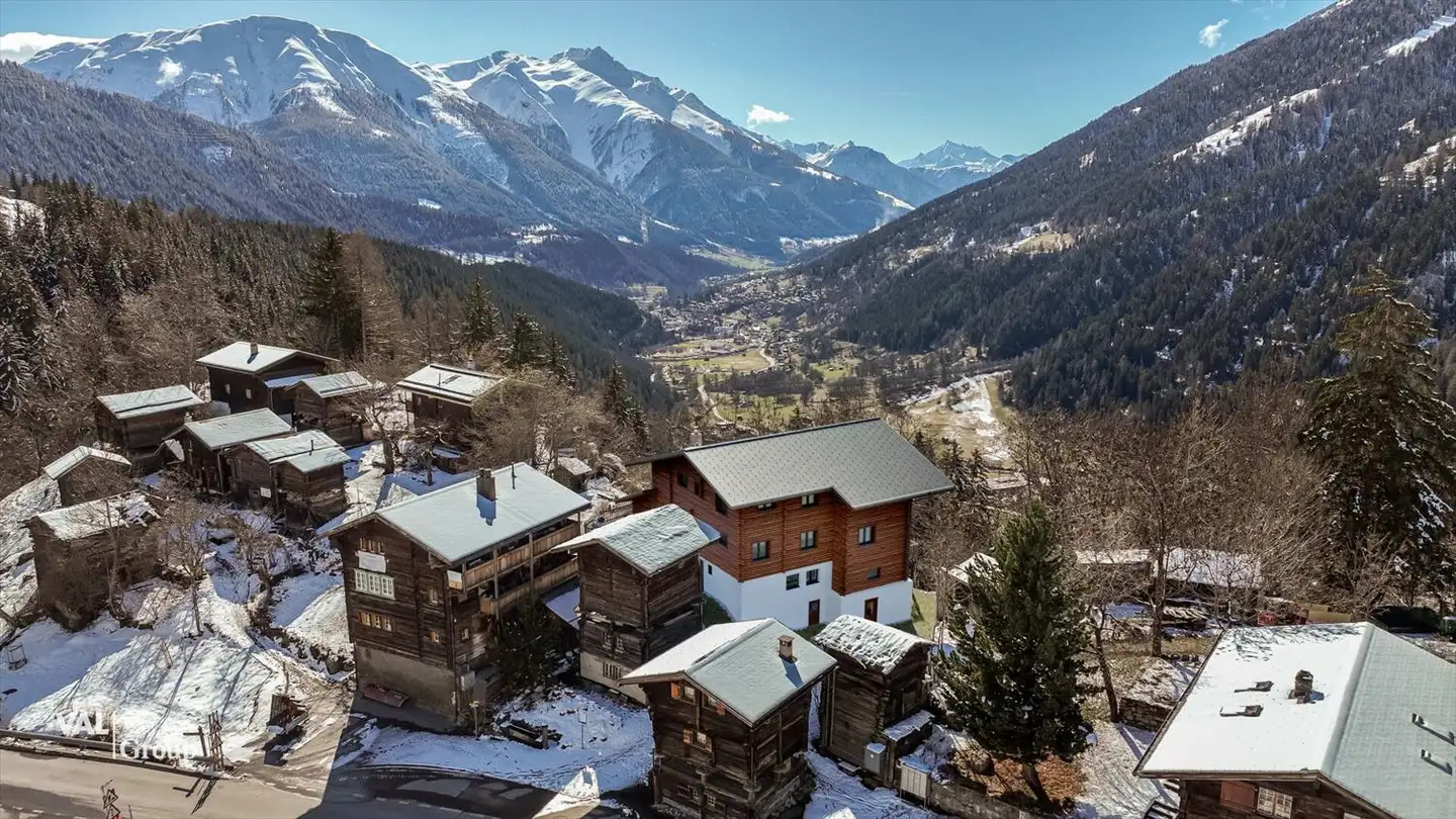 Apartment for sale - 3997 Bellwald