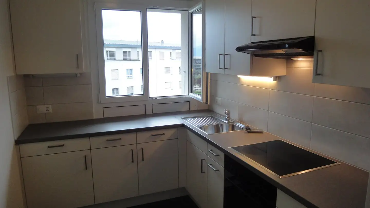 Appartement à louer - Avenue De Floréal 35, 1008 Prilly - Photo 2