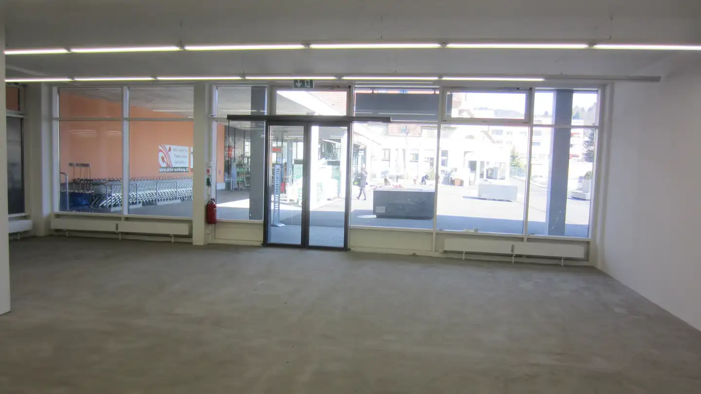 Shop for rent - Badenerstrasse 7b, 5442 Fislisbach - Photo 2
